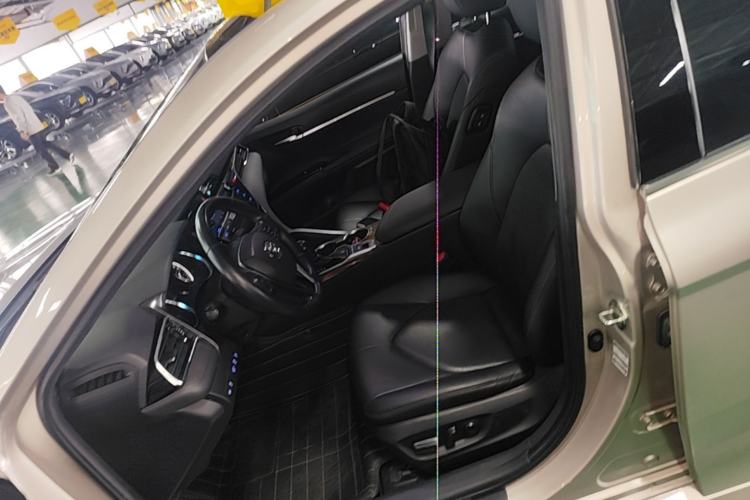Used Toyota Camry 2019 2.5G Luxury Edition China VI Standard Left Front Seat