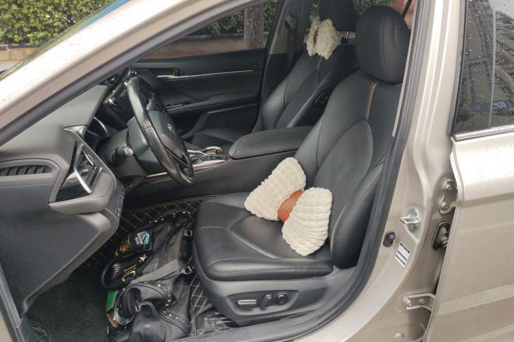 Used Toyota Camry 2019 2.5G Luxury Edition China VI Standard Left Front Seat