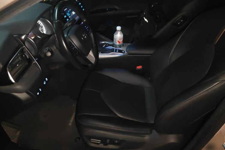 Used Toyota Camry 2019 Dual-Engine 2.5 HG Luxury Edition China VI Standard Left Front Seat