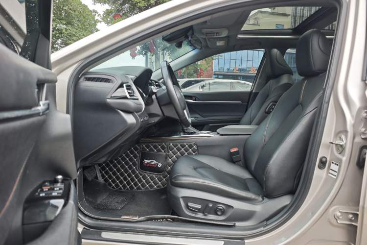 Used Toyota Camry 2019 Revised Version 2.5G Luxury Edition Left Front Seat