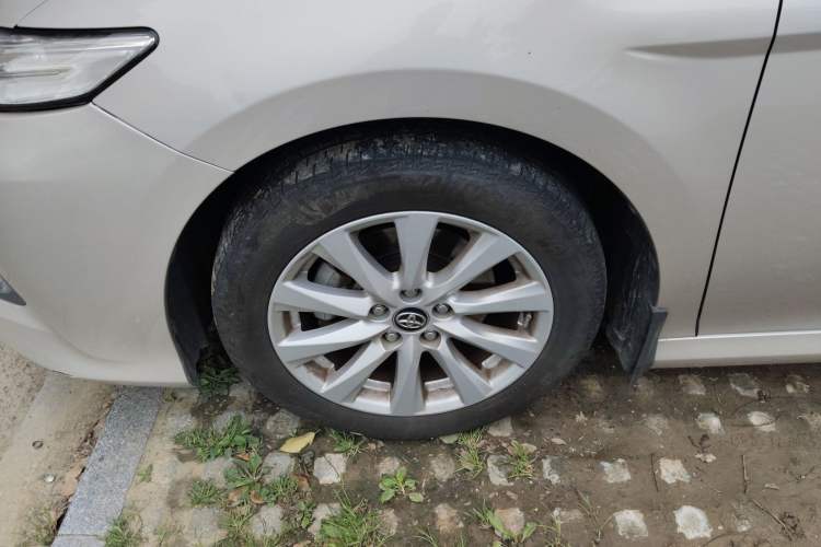 Used Toyota Camry 2019 2.0G Luxury Edition China VI Standard Left Front Wheel Hub