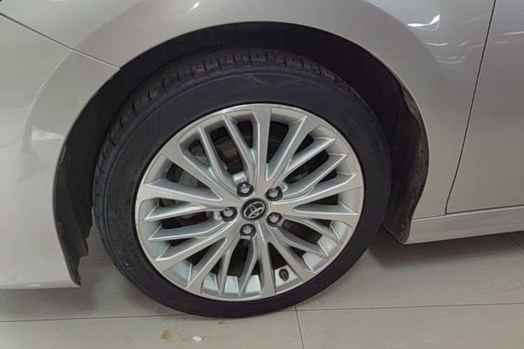 Used Toyota Camry 2019 Revised Version 2.5G Luxury Edition Left Front Wheel Hub