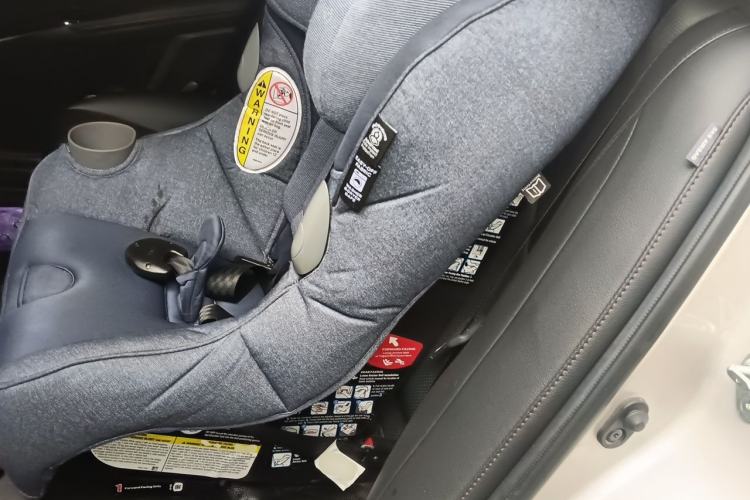 Used Toyota Camry 2019 2.5G Luxury Edition China VI Standard Left Rear Seat