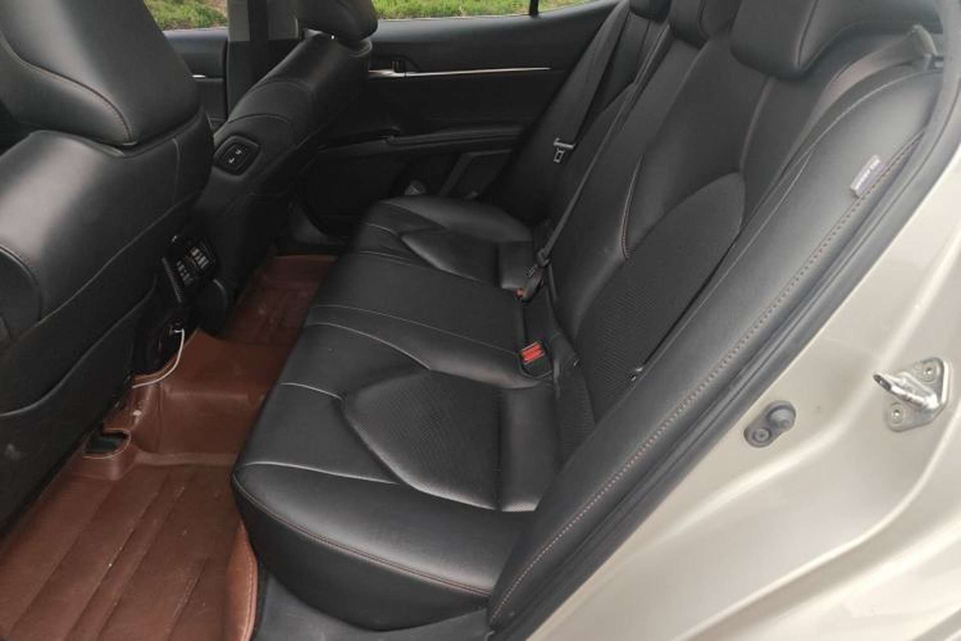 Used Toyota Camry 2019 Revised Version 2.0G Luxury Edition Left Rear Seat