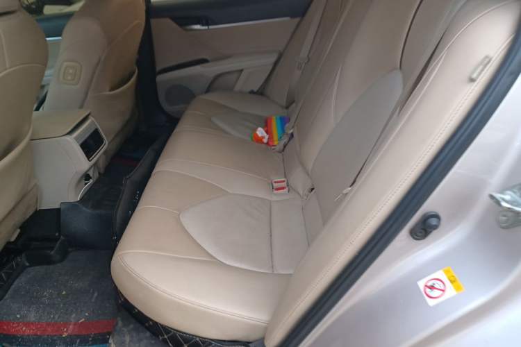 Used Toyota Camry 2019 2.5G Luxury Edition China VI Standard Left Rear Seat