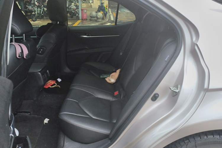 Used Toyota Camry 2019 2.5G Luxury Edition China VI Standard Left Rear Seat