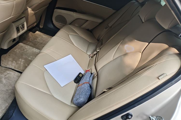 Used Toyota Camry 2019 2.0G Luxury Edition China VI Standard Left Rear Seat