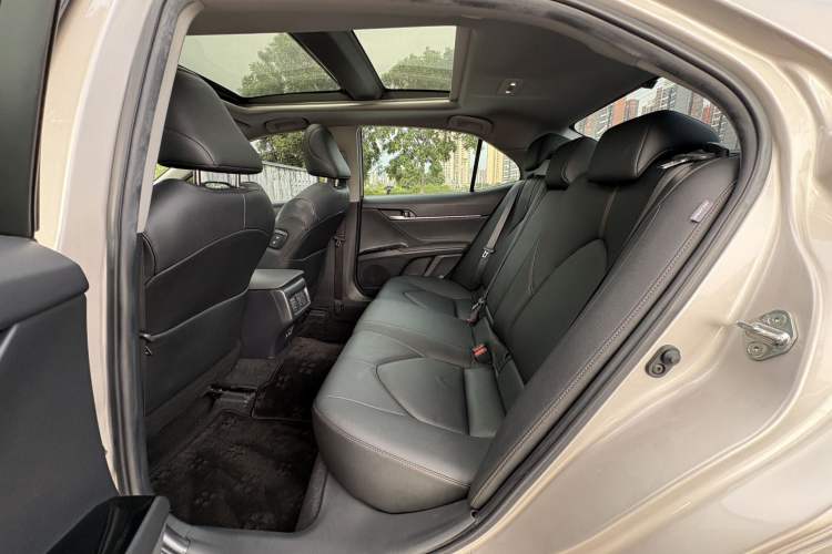 Used Toyota Camry 2019 Revised Version 2.5G Luxury Edition Left Rear Seat