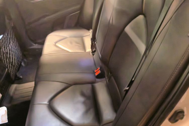 Used Toyota Camry 2019 2.0G Luxury Edition China VI Standard Left Rear Seat