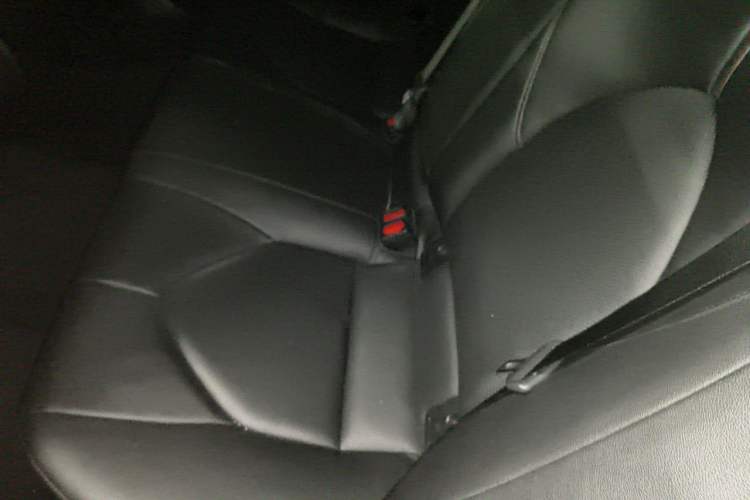 Used Toyota Camry 2019 2.5G Luxury Edition China VI Standard Left Rear Seat