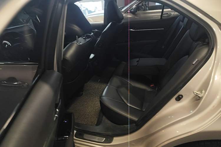 Used Toyota Camry 2019 2.5G Luxury Edition China VI Standard Left Rear Seat