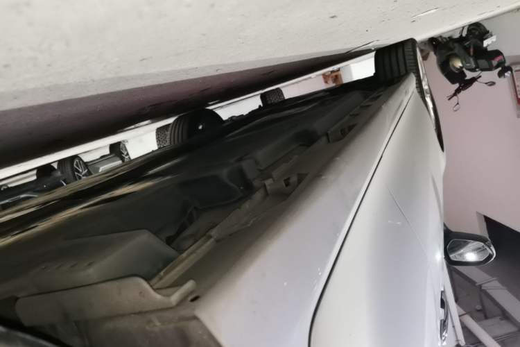 Used Toyota Camry 2019 2.5G Luxury Edition China VI Standard Left Side Sill