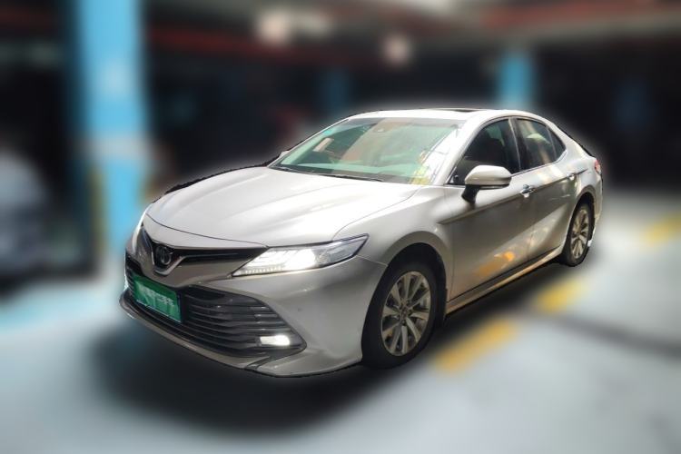 Toyota Camry 2019 2.0G Luxury Edition China VI Standard usata Guazi used car, China used car export, Used car for sale, Used cars, Cheapest cars for sale