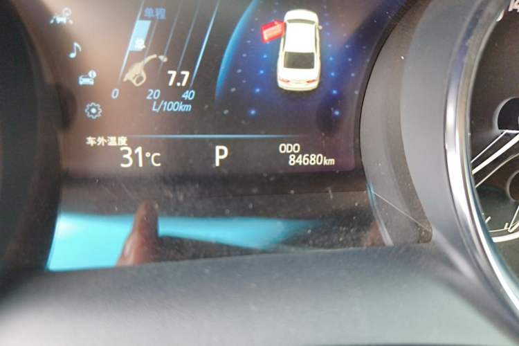 Used Toyota Camry 2019 2.0G Luxury Edition China VI Standard Odometer Close Up