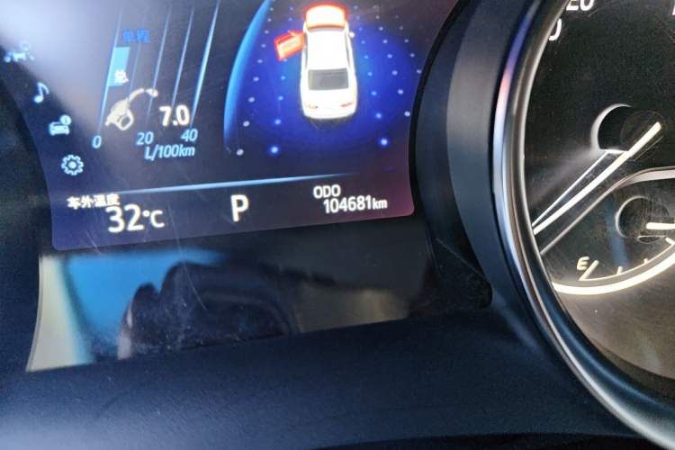 Used Toyota Camry 2019 2.0G Luxury Edition China VI Standard Odometer Close Up