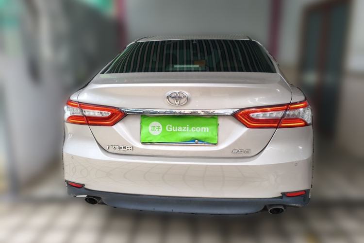 Used Toyota Camry 2019 2.0G Luxury Edition China VI Standard Rear