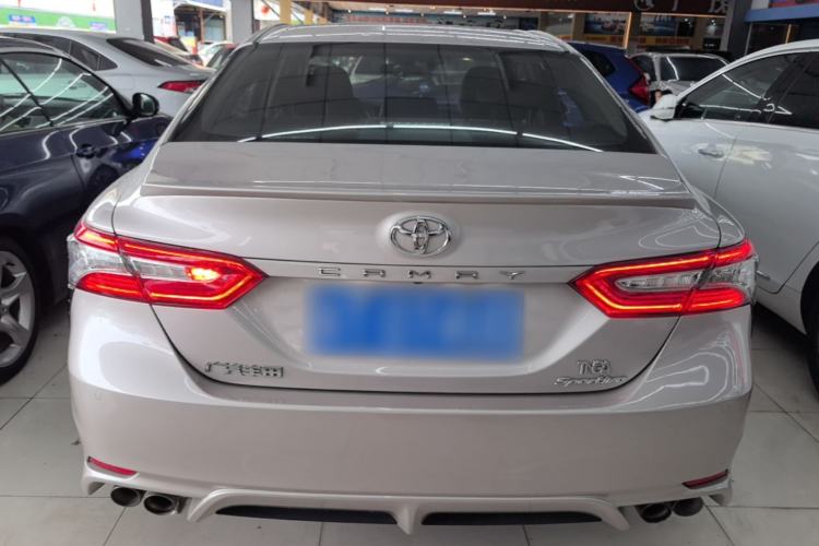 Used Toyota Camry 2019 2.5S FENGSHANG Version China VI Standard Rear