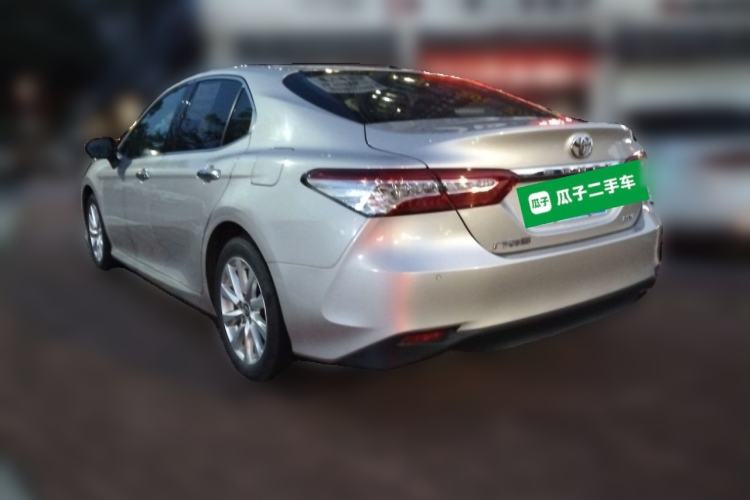 Used Toyota Camry 2019 Revised Version 2.0G Luxury Edition Rear Left 45 Deg