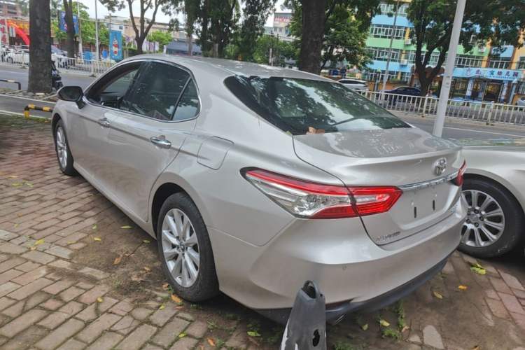 Used Toyota Camry 2019 2.0G Luxury Edition China VI Standard Rear Left 45 Deg