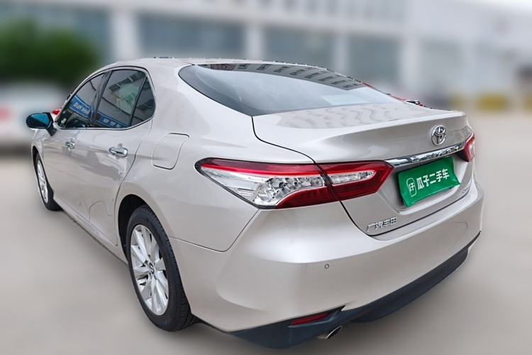 Used Toyota Camry 2019 2.0G Luxury Edition China VI Standard Rear Left 45 Deg