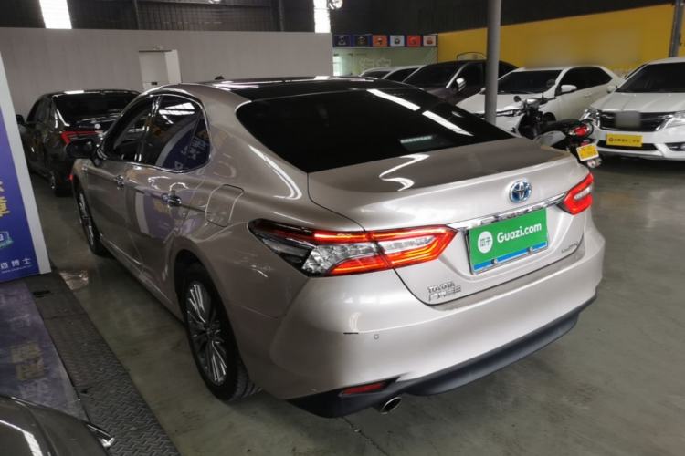 Used Toyota Camry 2019 Dual-Engine 2.5 HG Luxury Edition China VI Standard Rear Left 45 Deg
