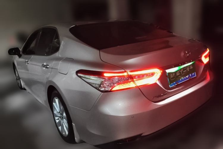 Used Toyota Camry 2019 Revised Version 2.0G Luxury Edition Rear Left 45 Deg