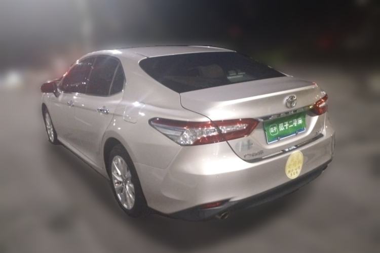 Used Toyota Camry 2019 Revised Version 2.0G Luxury Edition Rear Left 45 Deg