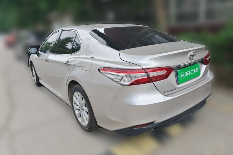 Used Toyota Camry 2019 Revised Version 2.0G Luxury Edition Rear Left 45 Deg