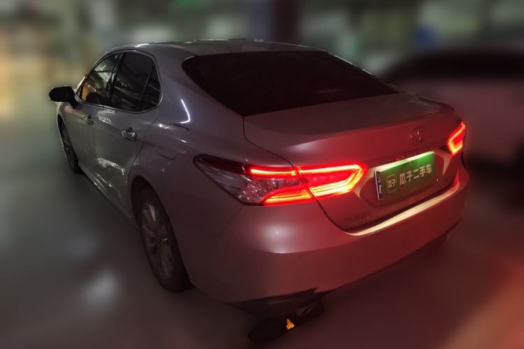 Used Toyota Camry 2019 2.0G Luxury Edition China VI Standard Rear Left 45 Deg