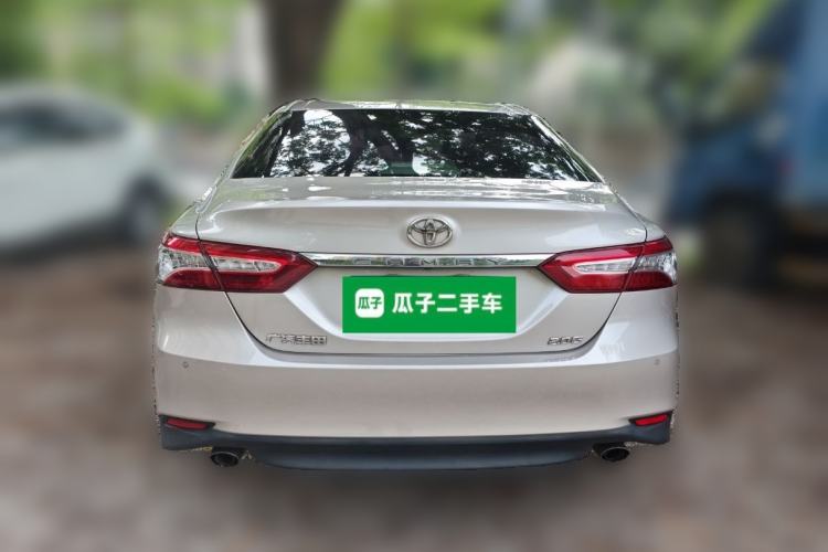 Used Toyota Camry 2019 2.0G Luxury Edition China VI Standard Rear