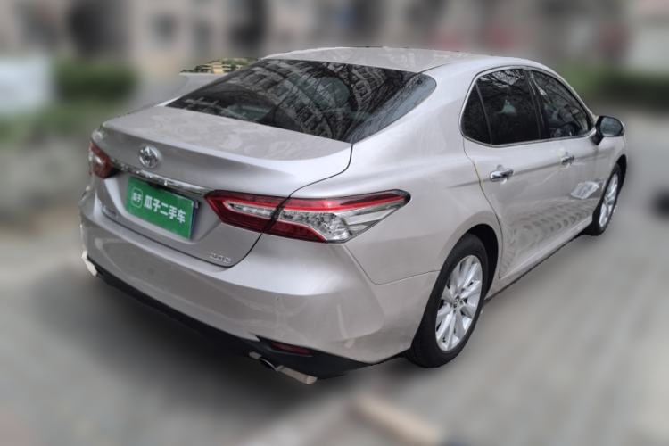 Used Toyota Camry 2019 Revised Version 2.0G Luxury Edition Rear Right 45 Deg