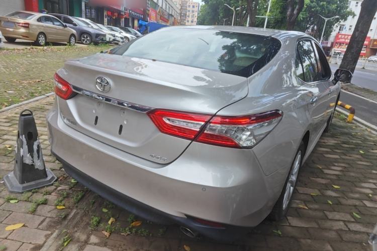 Used Toyota Camry 2019 2.0G Luxury Edition China VI Standard Rear Right 45 Deg