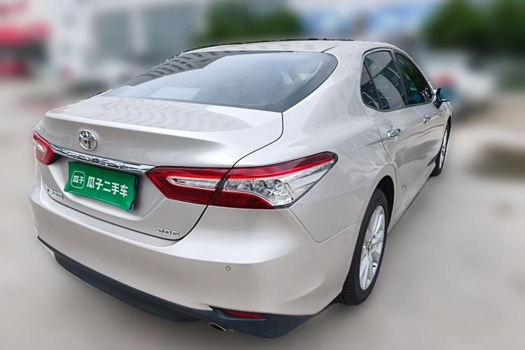 Used Toyota Camry 2019 2.0G Luxury Edition China VI Standard Rear Right 45 Deg