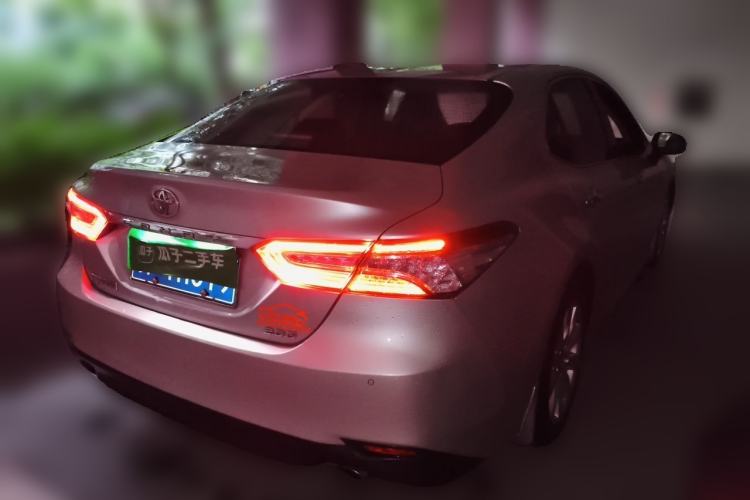 Used Toyota Camry 2019 Revised Version 2.0G Luxury Edition Rear Right 45 Deg