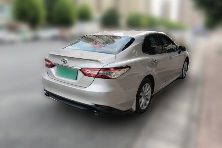 Used Toyota Camry 2019 2.0G Luxury Edition China VI Standard Rear Right 45 Deg