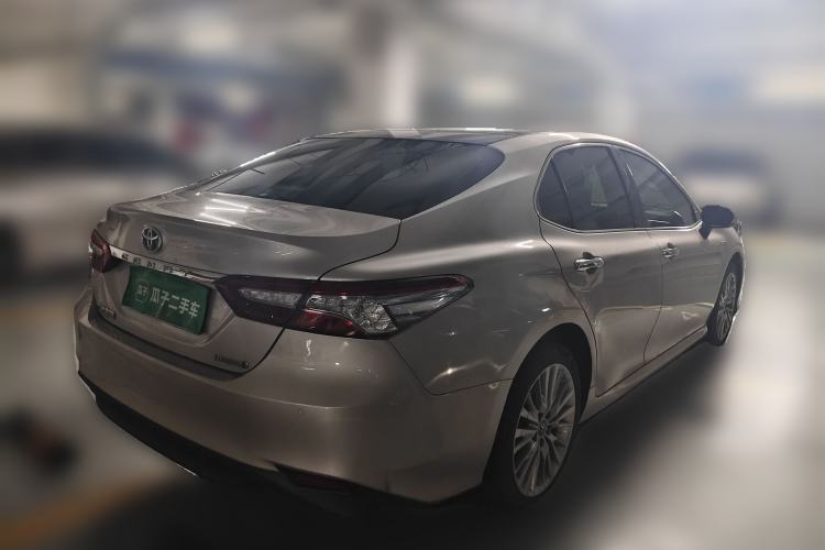Used Toyota Camry 2019 Dual-Engine 2.5 HG Luxury Edition China VI Standard Rear Right 45 Deg