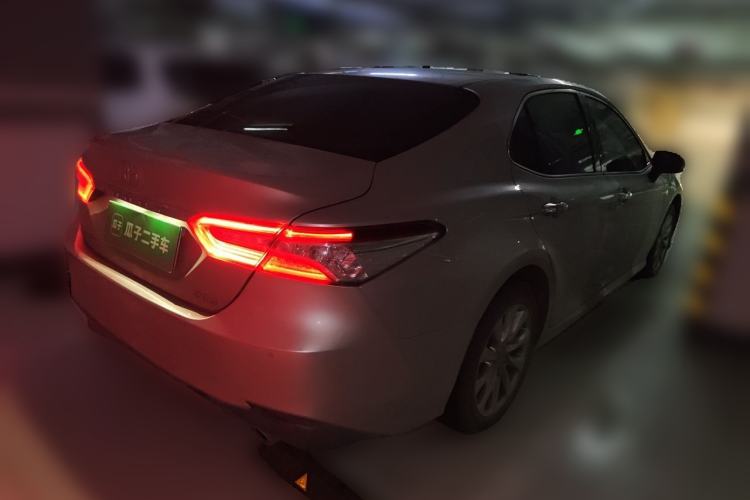 Used Toyota Camry 2019 2.0G Luxury Edition China VI Standard Rear Right 45 Deg