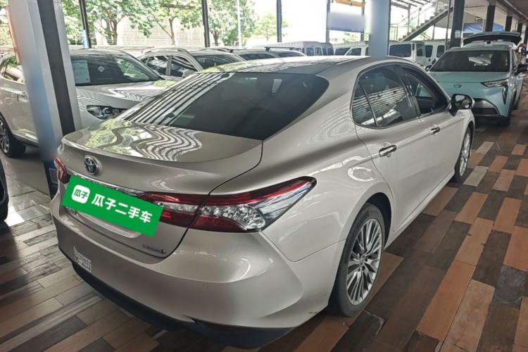 Used Toyota Camry 2019 Dual-Engine 2.5 HG Luxury Edition China VI Standard Rear Right 45 Deg