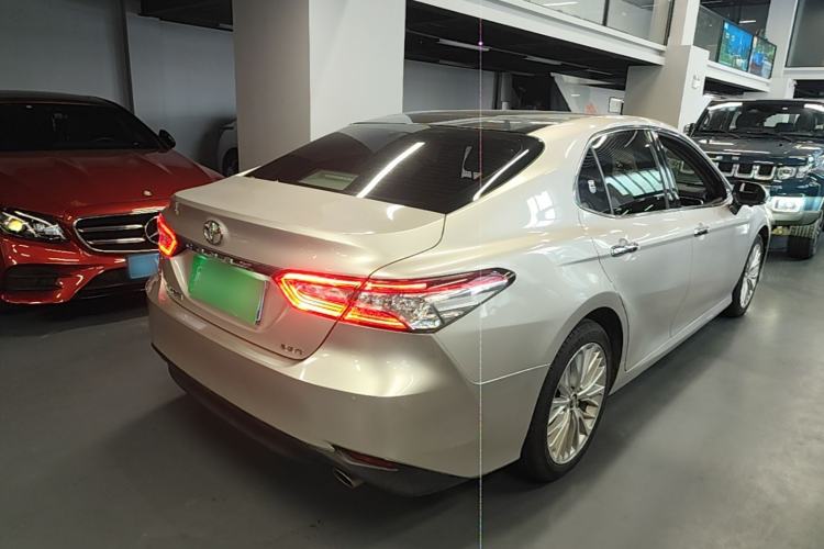Used Toyota Camry 2019 2.5G Luxury Edition China VI Standard Rear Right 45 Deg
