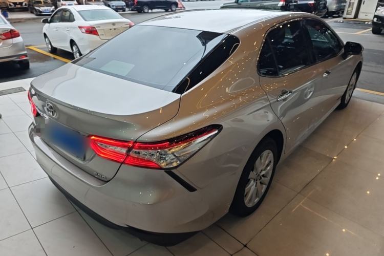 Used Toyota Camry 2019 Revised Version 2.0G Luxury Edition Rear Right 45 Deg