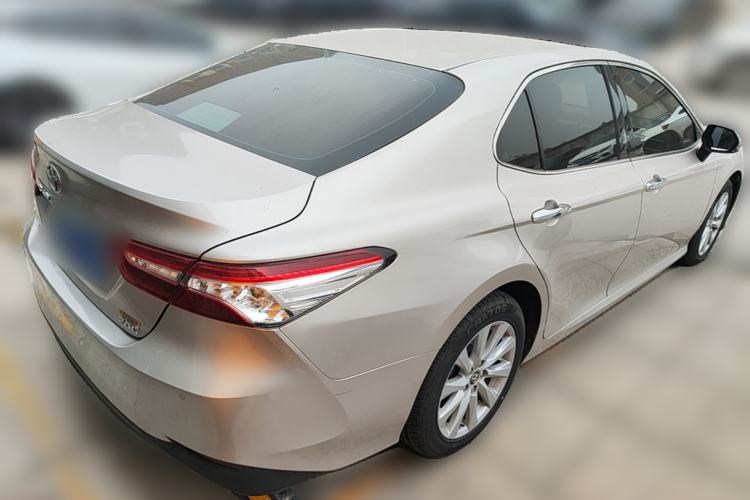 Used Toyota Camry 2019 2.0G Luxury Edition China VI Standard Rear Right 45 Deg