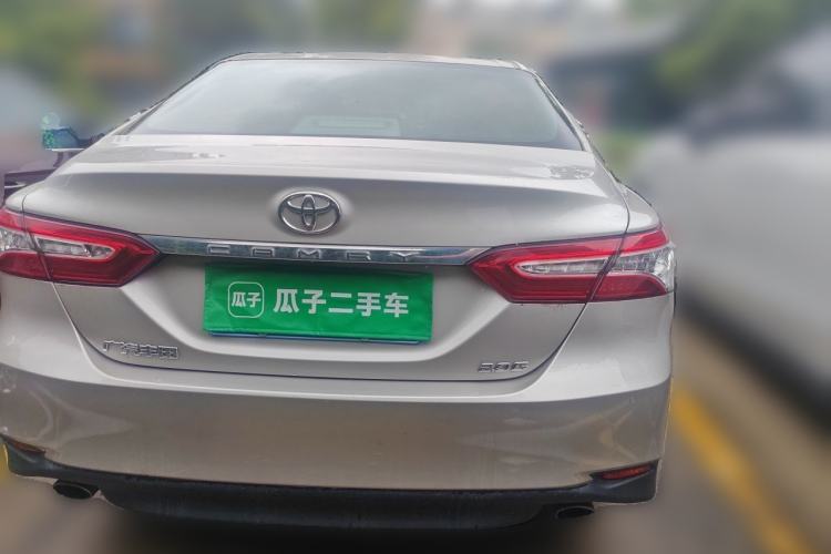Used Toyota Camry 2019 Revised Version 2.0G Luxury Edition Rear