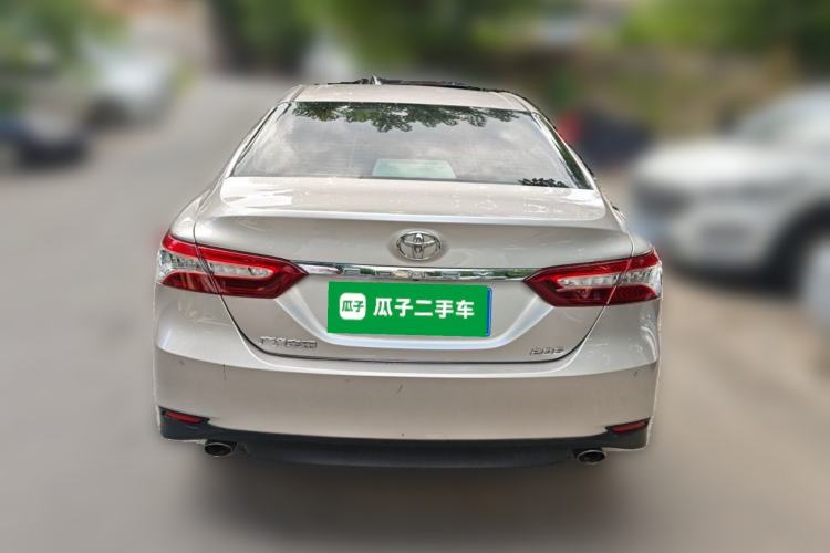 Used Toyota Camry 2019 2.0G Luxury Edition China VI Standard Rear