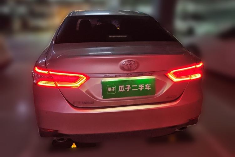 Used Toyota Camry 2019 2.0G Luxury Edition China VI Standard Rear
