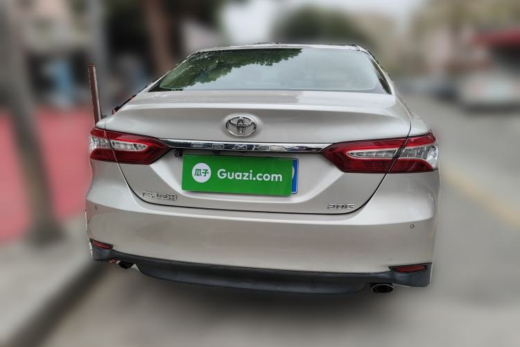 Used Toyota Camry 2019 2.0G Luxury Edition China VI Standard Rear
