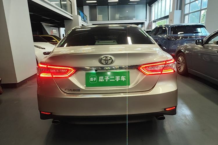 Used Toyota Camry 2019 2.5G Luxury Edition China VI Standard Rear
