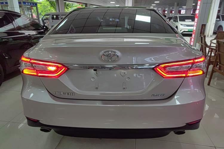 Used Toyota Camry 2019 Revised Version 2.5G Luxury Edition Rear