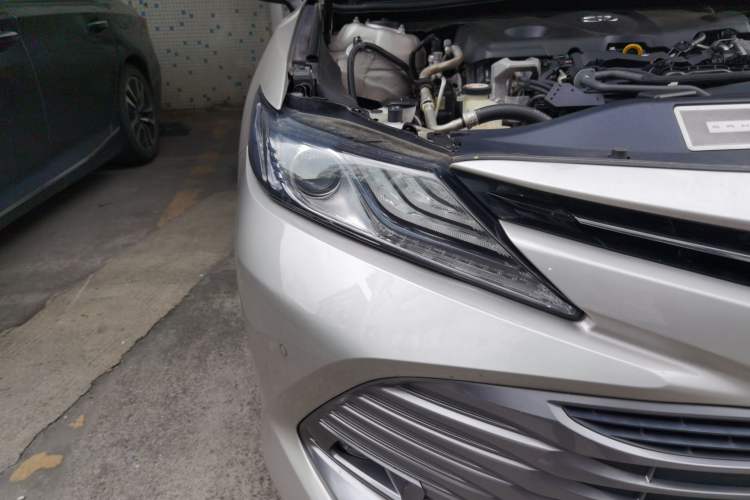 Used Toyota Camry 2019 Revised Version Dual-Engine 2.5 HG Luxury Edition Right Front Headlight