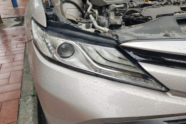 Used Toyota Camry 2019 2.5G Luxury Edition China VI Standard Right Front Headlight