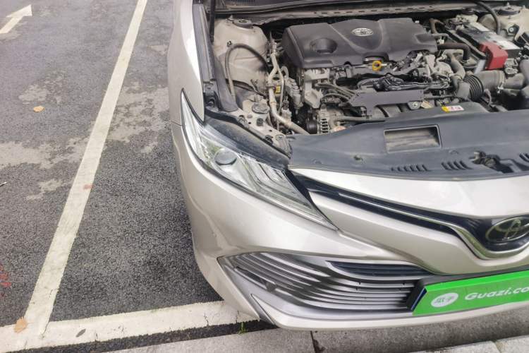 Used Toyota Camry 2019 2.5G Luxury Edition China VI Standard Right Front Headlight